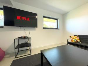 Nicme Bran: Playstation & Barbecue