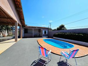 Casa com piscina e churrasq prox paraguai itaipu
