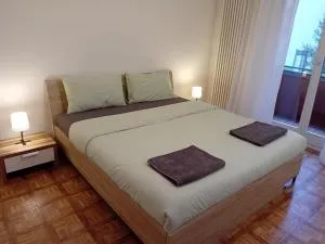 Maya GuestHouse - Porza