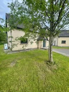 Traditional Style 3 Bed Home in Dundrum Tipperary - Limerick Junction
