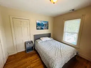 Nice cute room in Lincoln with shared bathroom and kitchen d - 史密斯菲尔德