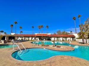 The Inn at Mission Lakes