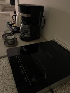 استديو مكتبي فندقي متكامل الخدمات Studio with office and full service