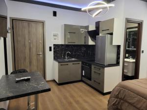 LUX&EAZY central modern studio