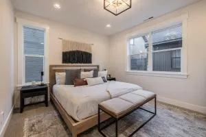 Luxury Cabin in Suncadia - Sleeps 12, Hot Tub, and Wildlife Views! - Ronald