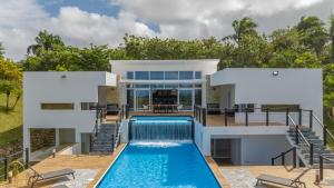 Luxury villa with Ocean view!