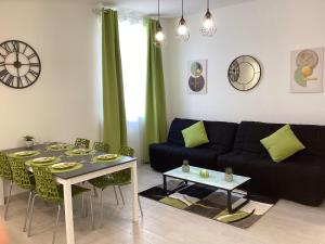 Appartements Appartement Altea 85 m2 climatise parking proche Sanctuaires : photos des chambres