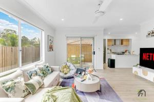 Serenity Stay in Richlands