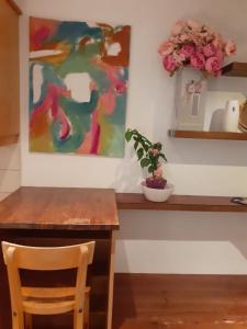 Kensington (Holland Park) Apartment