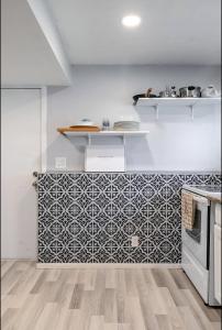 Beautiful Home with Mountain Views