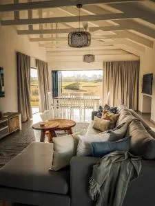 21 On the Green - Stompneusbaai