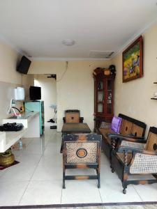 Karjo Home Stay syariah