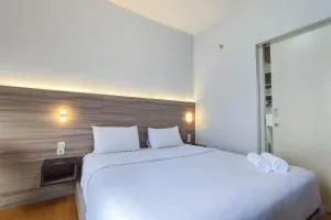 Comfort 1BR at Amartha View Apartment By Travelio - 沃诺索博