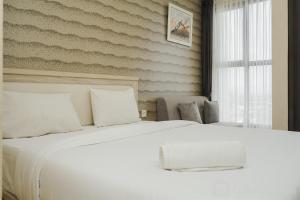 Comfort and Homey Studio at Transpark Bintaro Apartment By Travelio