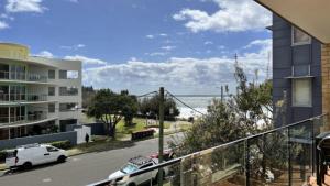 #7 Dulkara, No Roads To Cross To Kings Beach!