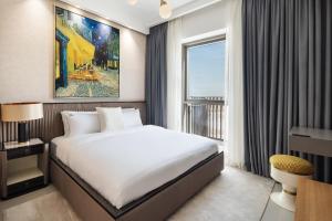 Waterfront Apartment at Dubai Creek Harbour - By DuStay