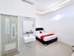 RedDoorz near Stasiun Kediri