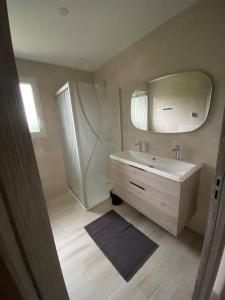 Maisons de vacances Le Petit Chemin : photos des chambres