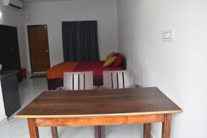 GUNDAPPA cafe GOKARNA KUDLE beach