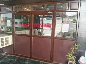 Hotel Sidhartha Walking Distance From TajMahal