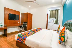 FabHotel Lime Tree - Nr Yashobhoomi Convention Centre