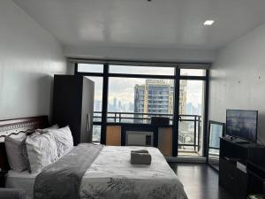Gramercy Studio with City View fast WIFI Free use of Amenities