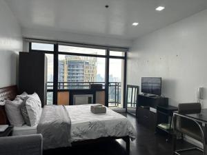 Gramercy Studio with City View fast WIFI Free use of Amenities