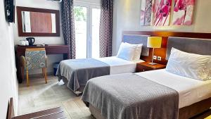 Chryssi Akti, Sure Hotel Collection