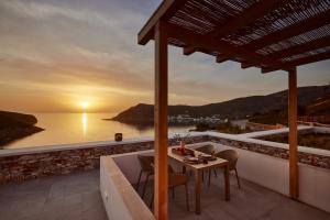 eutopia suites sifnos