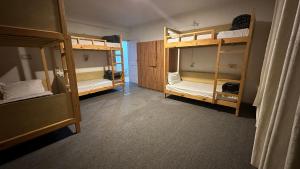 La Heim Hostels