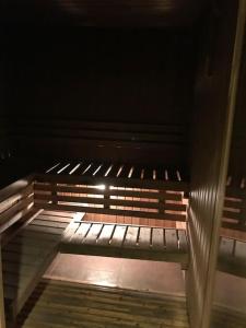 45F Gramercy Corner Studio Wifi Netflix SmartTV free use Pool Gym