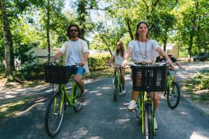 Campings Camping Lou Broustaricq : photos des chambres