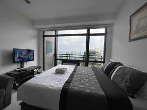 47F Studio Gramercy Wi-fi Pool Gym Sauna Makati