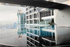 47F Studio Gramercy Wi-fi Pool Gym Sauna Makati