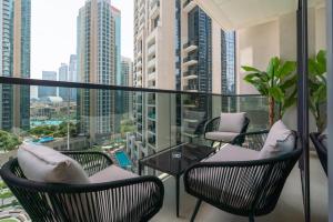 Act One Tower One - Premium Dubai Opera unit with Burj Khalifa View