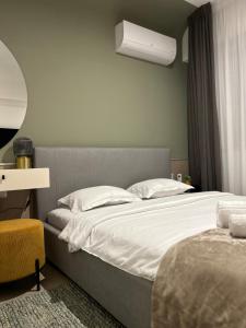 Exclusive Apartment CORTINA NORTH with Private Parking & Balcony - 01