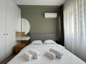 Exclusive Apartment CORTINA NORTH with Private Parking & Balcony - 01
