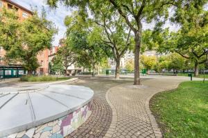 Viola Apartment - free parking and balcony