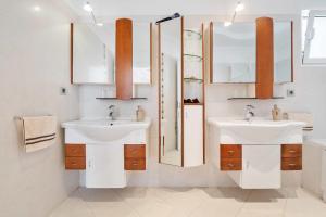 Villa Funchal bay view