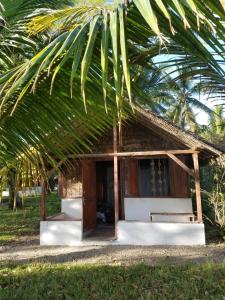 MAHAMBO BEACH hôtel