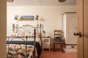 Badgers Way - with hot tub