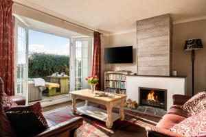 Badgers Way - with hot tub