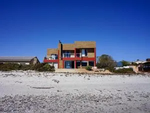 Port Indigo Guest House - Kotzeshoop