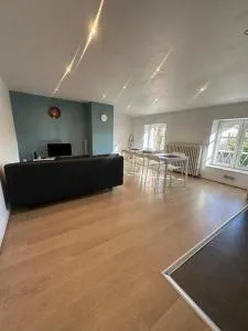 Le Léon Cladel T3 proche parking gratuit - Lamothe-Capdeville