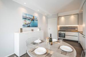 AmazHome - New Private Garden & Cozy Home