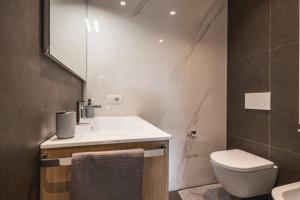 AmazHome - New Private Garden & Cozy Home