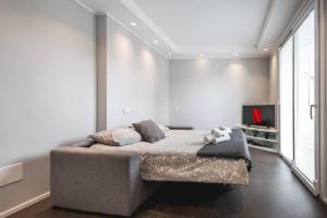 AmazHome - New Private Garden & Cozy Home