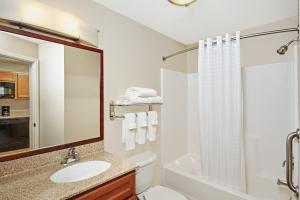 Candlewood Suites Milwaukee Airport - Oak Creek by IHG