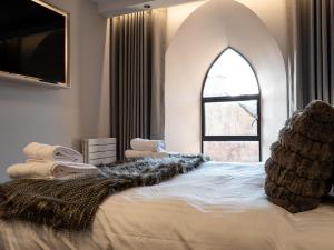 Arran Shores Luxury Shorefront Apartment 2