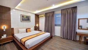 Sắc Màu Hotel Hn - by BAY LUXURY